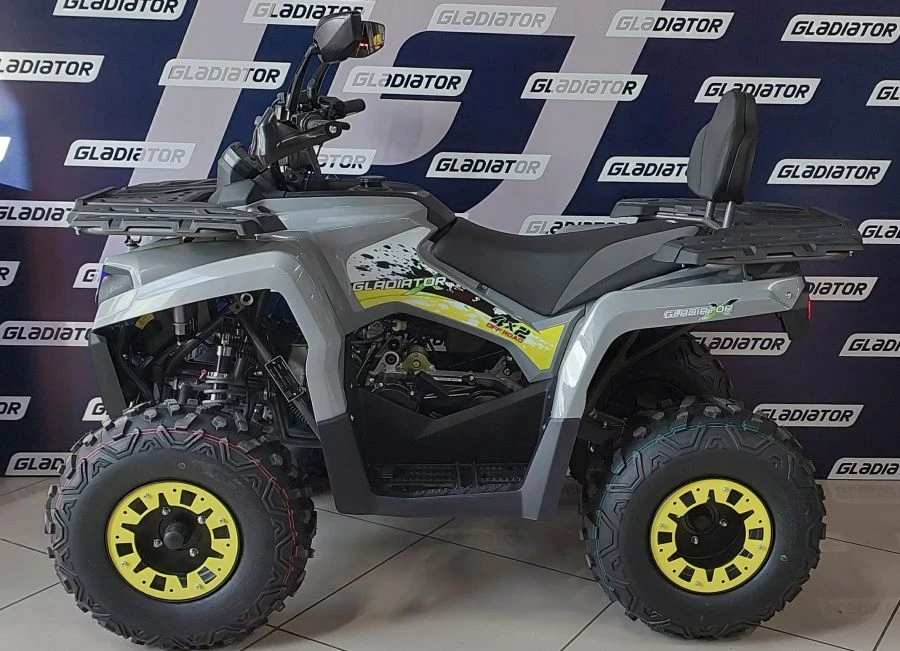 All-Terrain Snow and Swamp Vehicle Gladiator F200 LUX