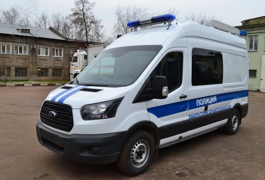 Special Vehicle "Explosives Laboratory" based on Ford FCD 310