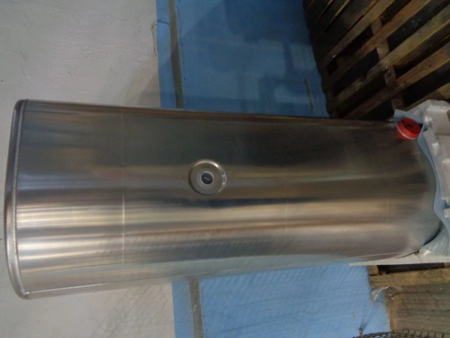 Rectangular Fuel Tank 710mm Diameter, 730L Capacity