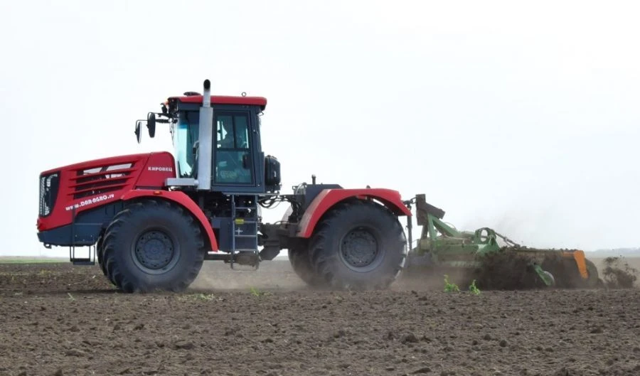 KIROVETS K-744R4 Premium Tractor OM460LA E3A/3