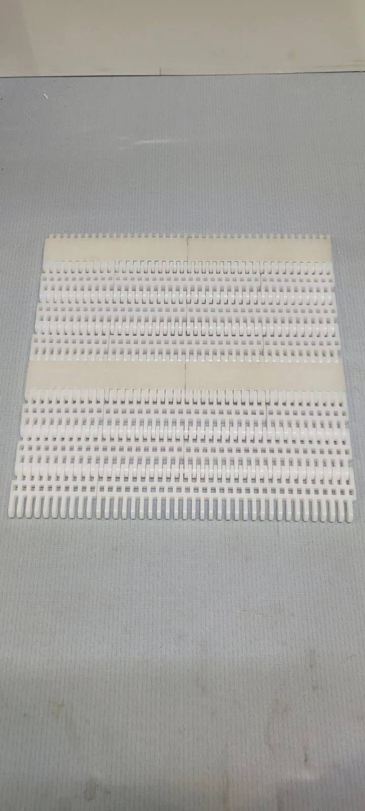 Modular Conveyor Belt ML5010 POM with Friction Insert