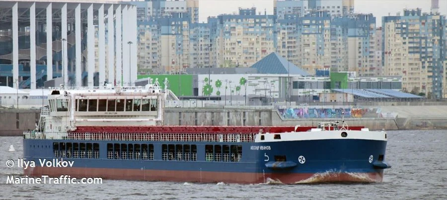 Self-Propelled Dry Cargo Ship Class "River-Sea" RSD59, Serial Nos. 5916, 5917, 5918