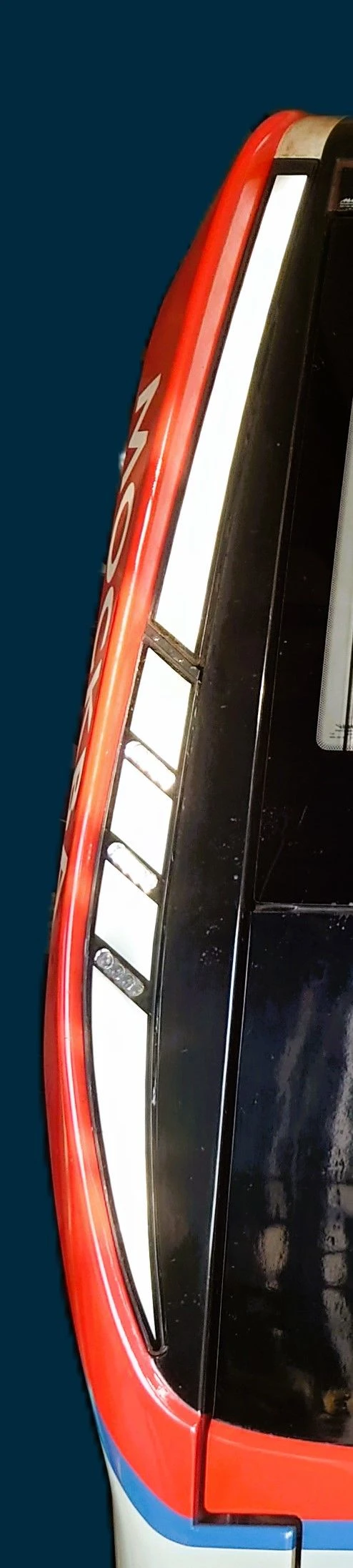 Metro Train Headlight for Electric Trains FS.FPSM765.11