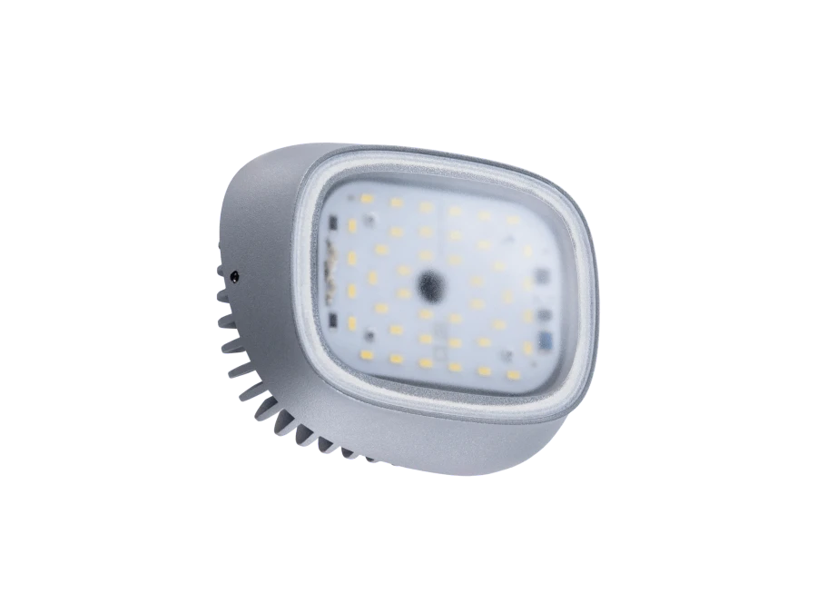Titan 16 LED Light 15W 5000K IP65 1400LM Model UHL2