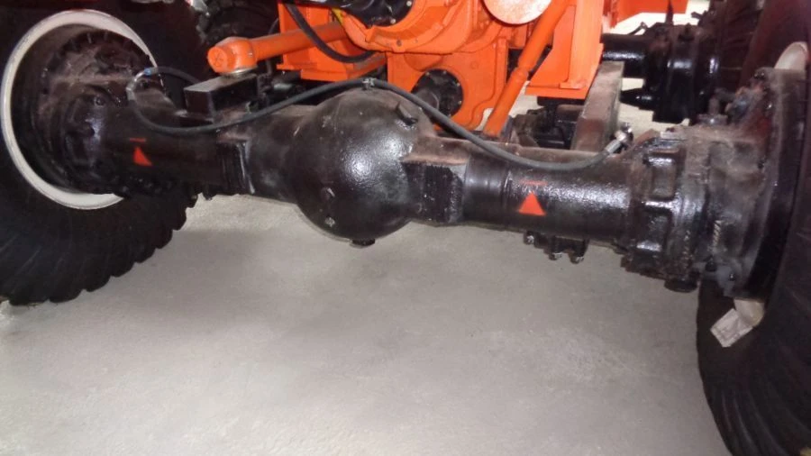 Rear and Middle Drive Axles for DЗ-98B1.62.00.000