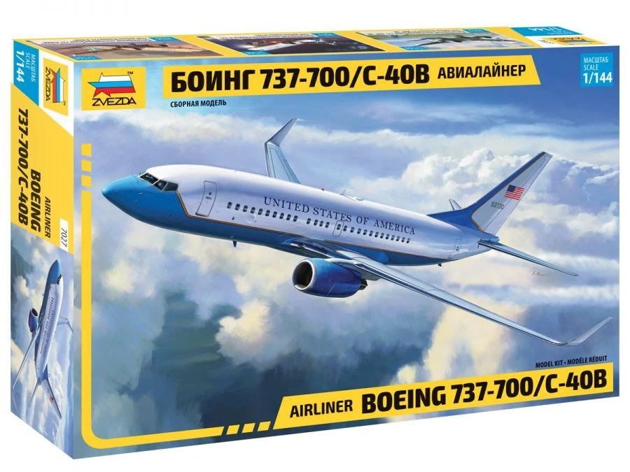 Boeing 737-700/C40B Airliner Model Kit