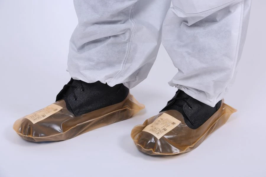 Special Protective Plastic Footwear for Radioactive Contamination - Sledui