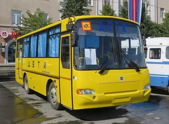 KAVZ 4235-65 Child Transport Bus with YAMZ Engine Special Configuration