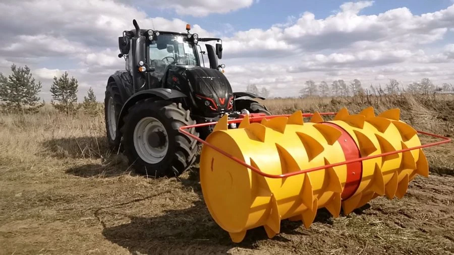 Green Mass Spreader RZM-2.6 for Efficient Forage Distribution