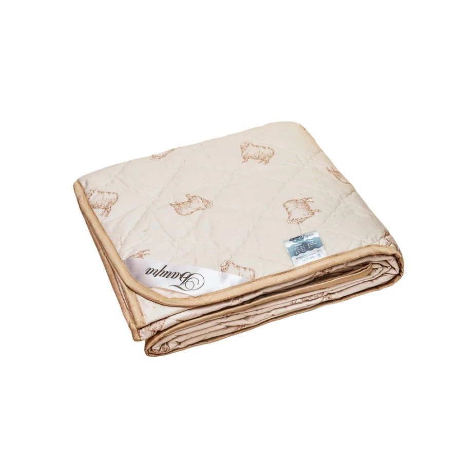 Natural Fiber Quilted Blankets with Synthetic Fillings