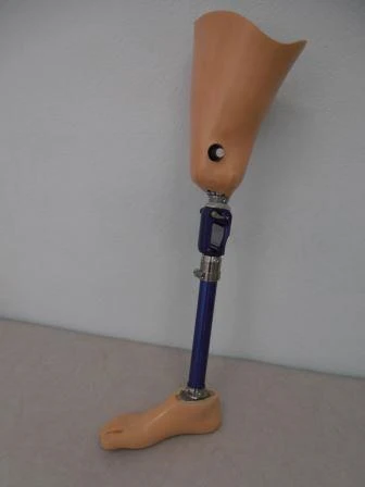 Bathing Prosthesis for Thigh Amputation