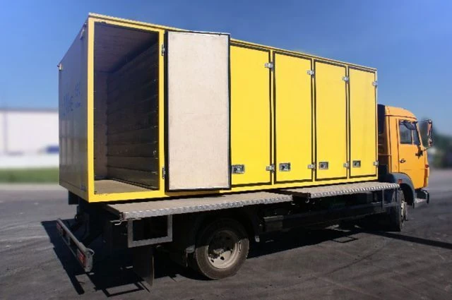 Bread Delivery Truck with Spark Ignition 67061, KAMAZ 43118