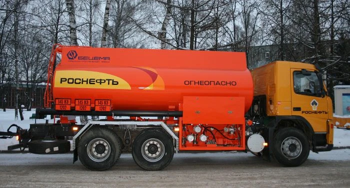 Автоцистерна для светлых нефтепродуктов БЦМ-229