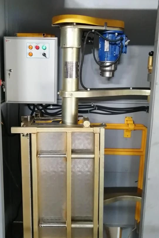Wheelchair Passenger Lift for Electric Trains Model SMPA-PU55