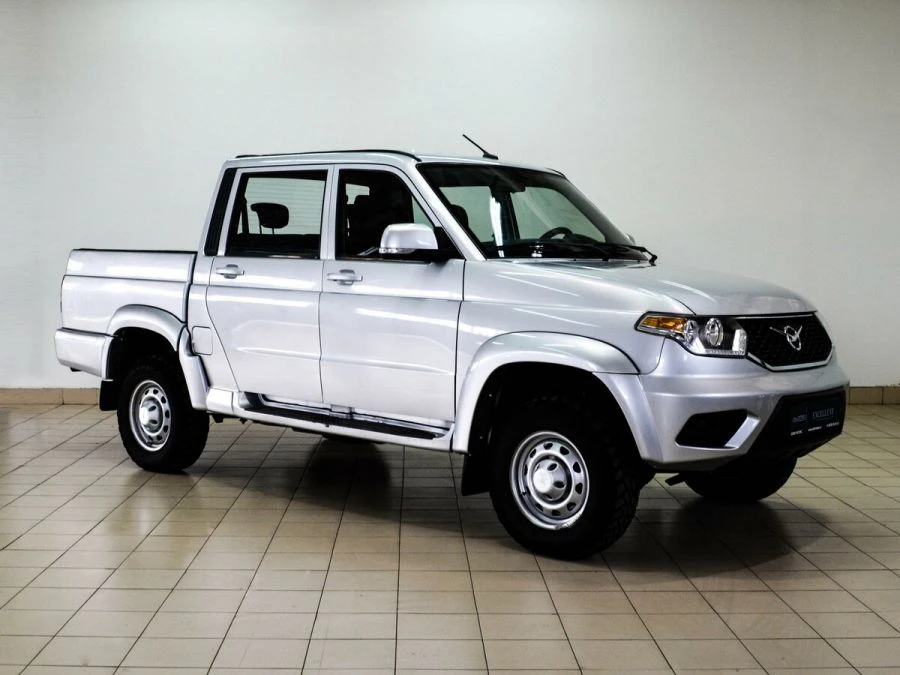 UAZ Pickup 23632-154-03 Four-Door Utility Vehicle