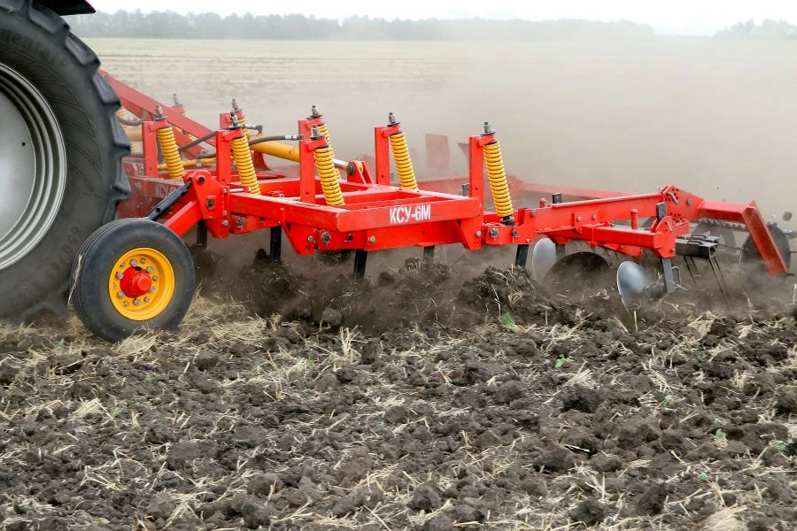 Universal Stubble Cultivator KSU-6M