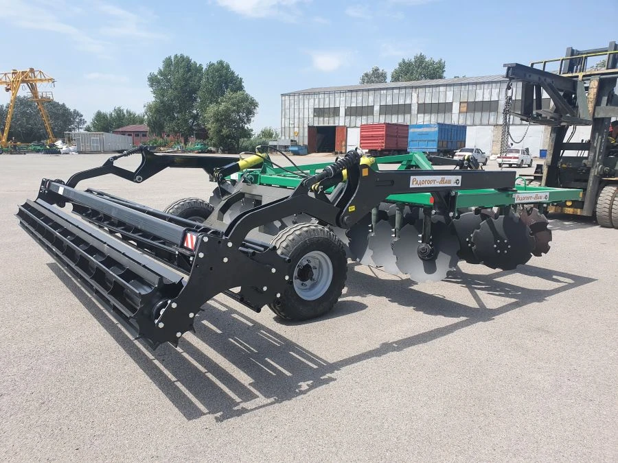 Trailed Disc Harrow 4x3P with Roller