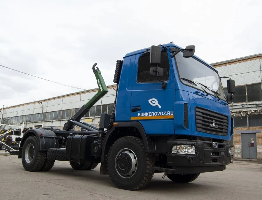 Container Garbage Truck WERNOX 67077-5N32 for Solid Waste