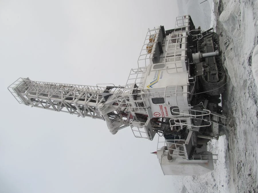 Diamond Core Drilling Rig for Explosive Wells 171-270mm SБШ-250Д