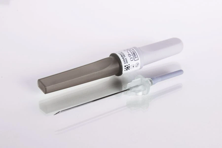 Acti-Fine® Dual-Ended Needles for Venous Blood Collection, Size 22G x 1½" (0.7 x 38 mm)
