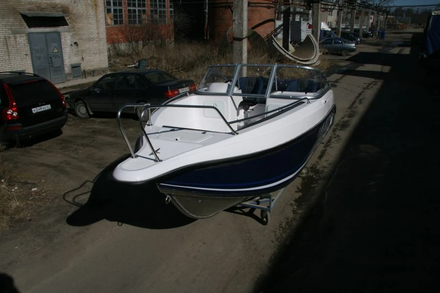 Fast Motor Vessel "Corvette 600 DC XL