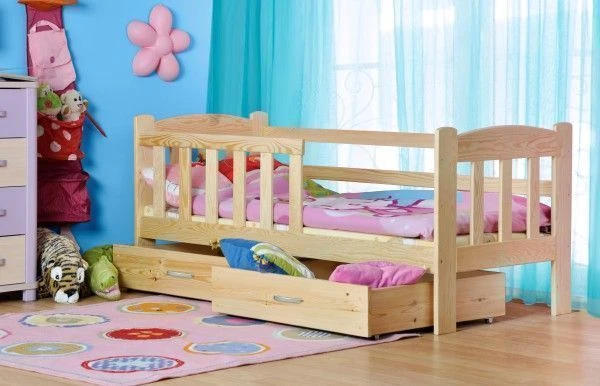 Wooden Children's Bed with Strong Solid Wood Frame
