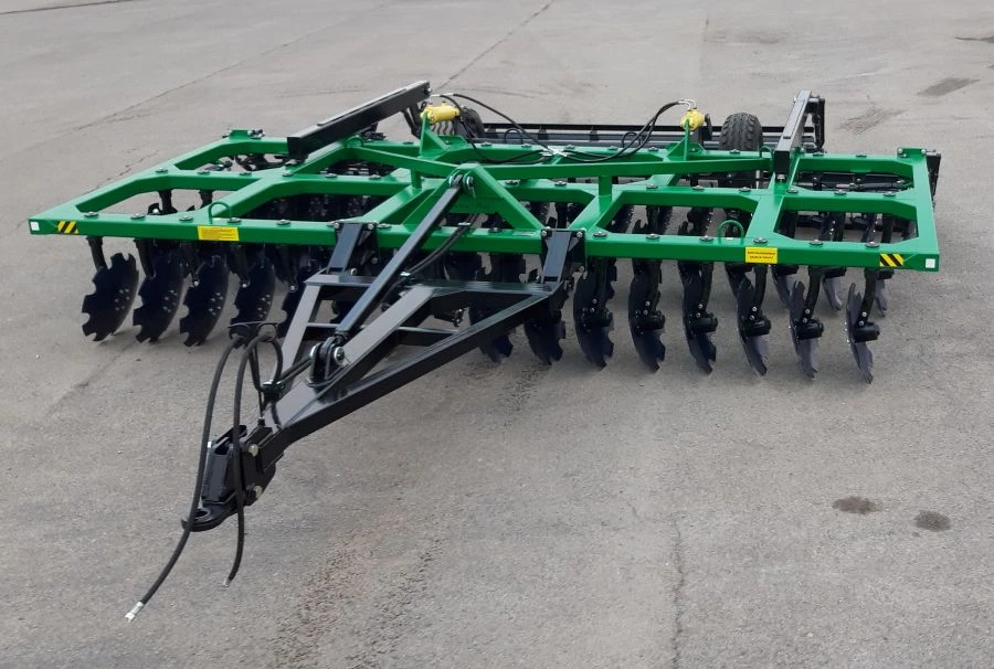 Disc Harrow BD-6.0x3P with Roller for Efficient Tillage