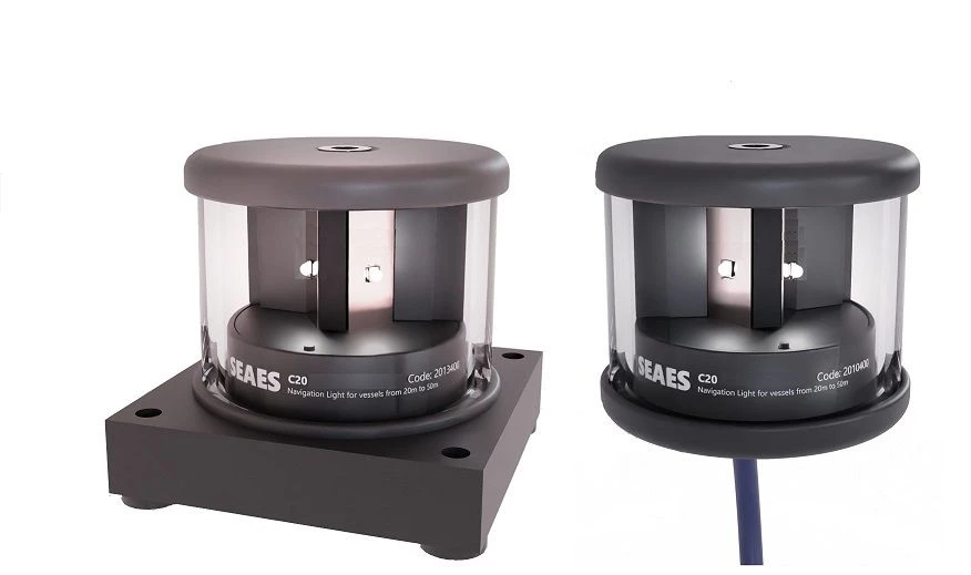 LED Signal and Identification Light for Vessels C20