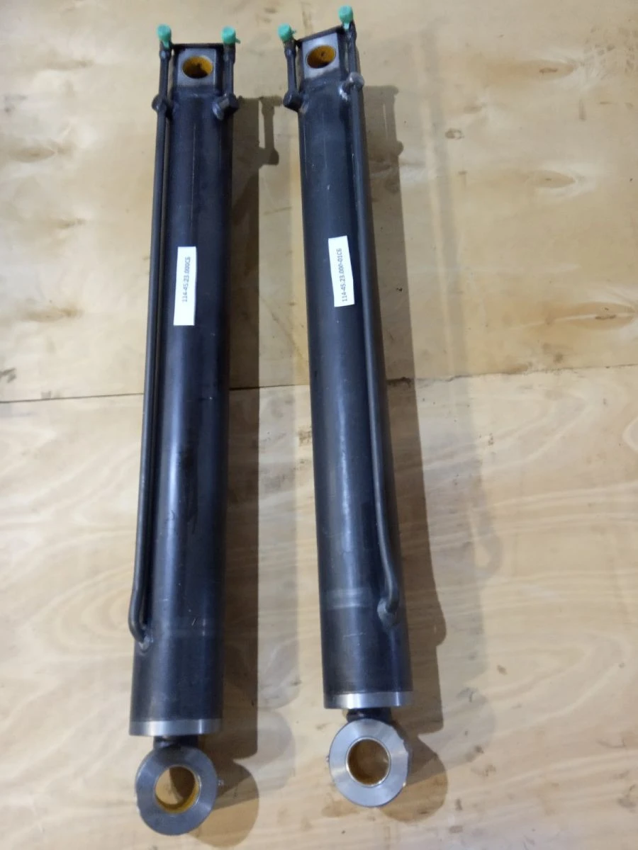 Hydraulic Cylinder for Lifting and Lowering Outrigger 114-45.23.000
