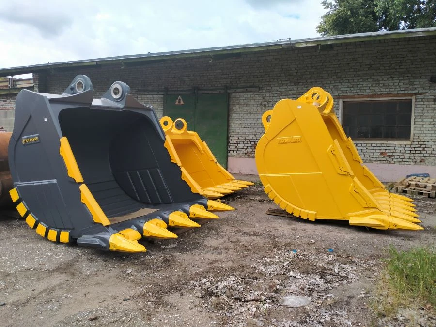 Reinforced Rectangular Bucket 6.7 m³, PC-1250.02.85.000-01