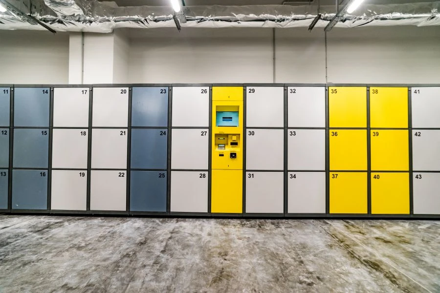 Automatic Storage Lockerbox for Airports and Shopping Centers