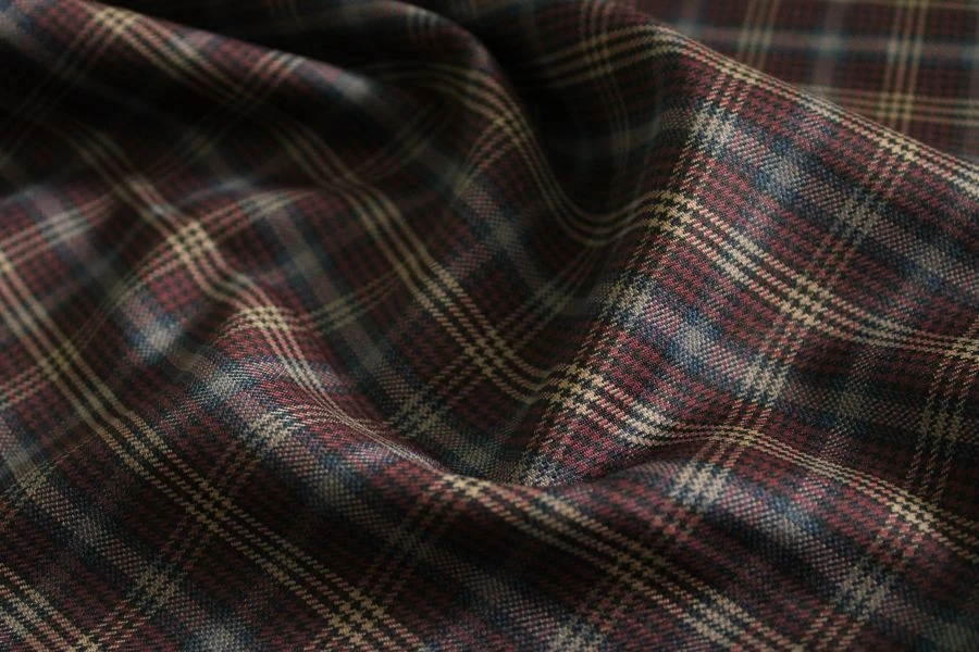 Wool Blend Suiting Fabric 19s77sAR-DY, Color 71-21