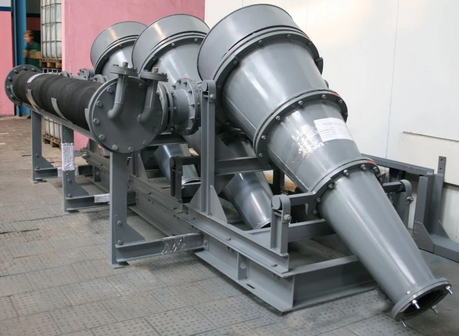 Hydrocyclones for Separating Fine and Coarse Ore Suspensions