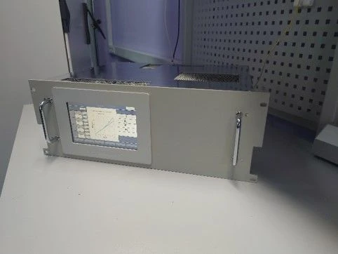 Information Accumulation and Processing Device UNO-281P