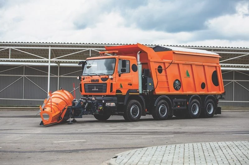 ED800AM3 Combined Road Machine on MAZ-651628 Chassis