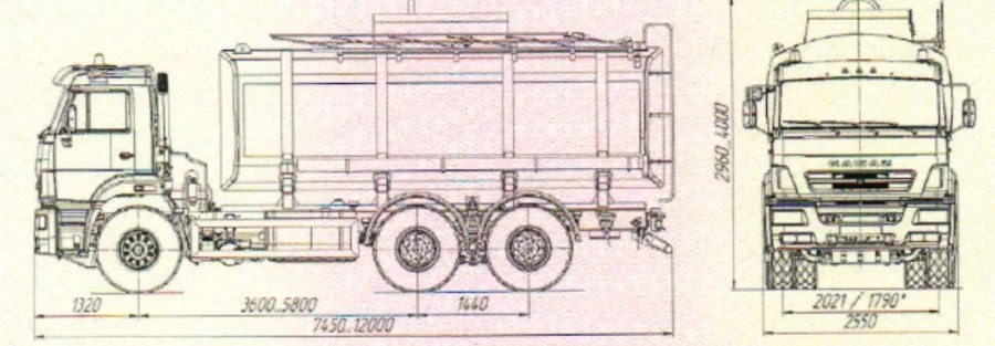 Tank Truck for Transporting Light Oil Products - UST 54533V