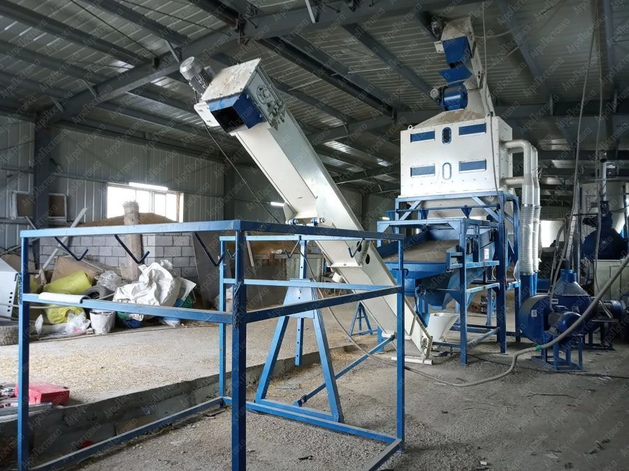 Belt-Scraper Conveyor TLS-300 (3m)