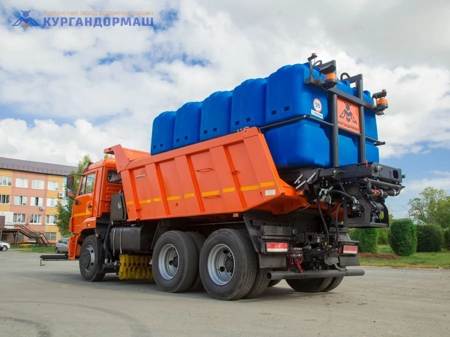 Combined Road Cleaning Machine MD-651