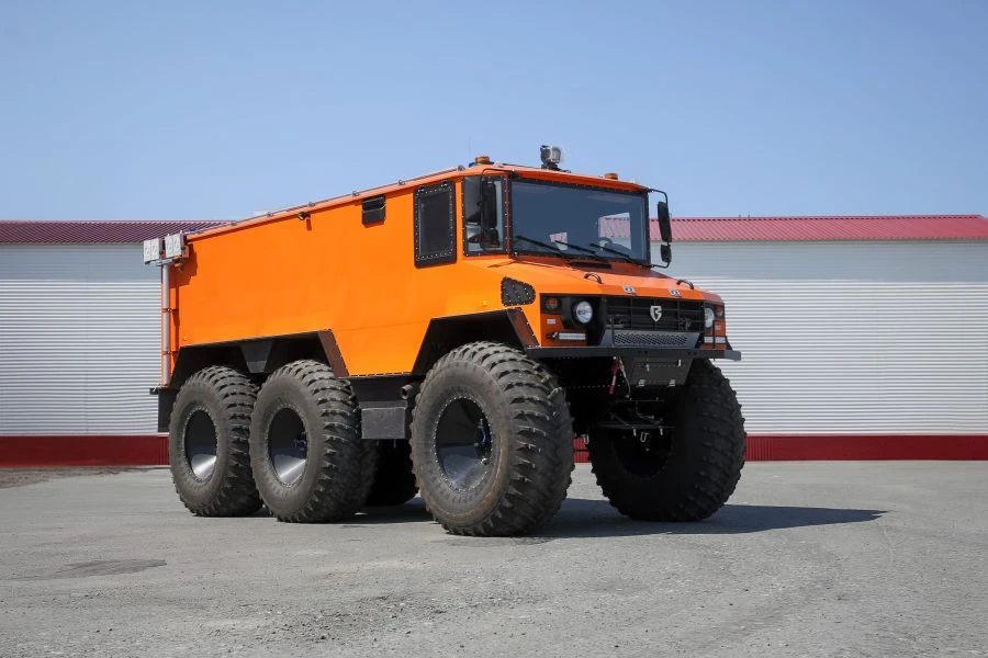 全地形雪沼车 6x6