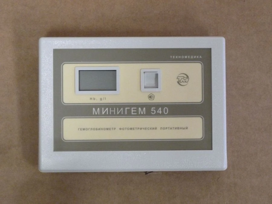Portable Photometric Hemoglobin Meter AGF-03/540 for Blood Testing