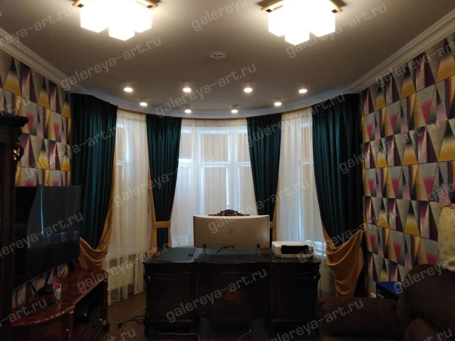 Light-Blocking Satin Curtain Fabric - 100% Polyester, 280 cm Width