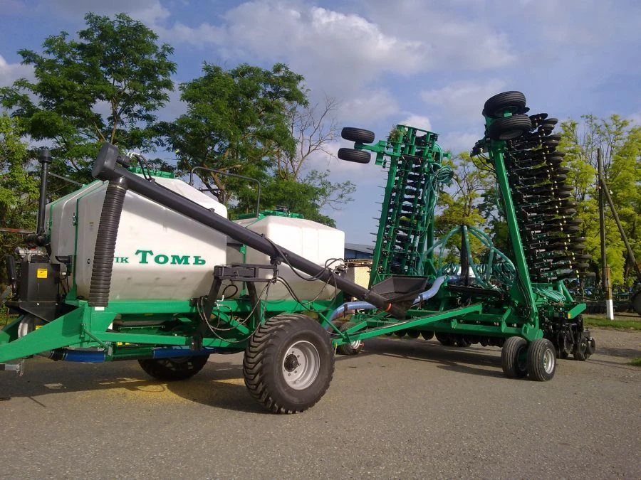 Tom' Seed Complex for Zero Tillage - Model PK-10.6