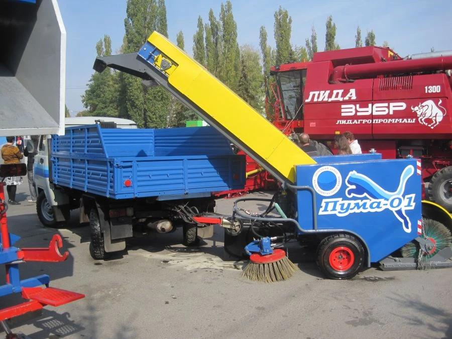 Multifunctional Combined Machine "Chistik" MKM-1904-08