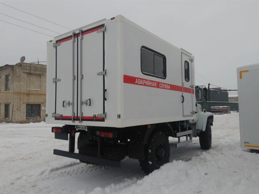 Mobile Workshop and Laboratory on GAZ Chassis for Specialized Transport