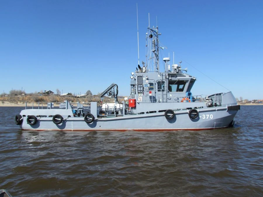 Raid Tugboat for Towing and Maneuvering, Model 705BM RB-370