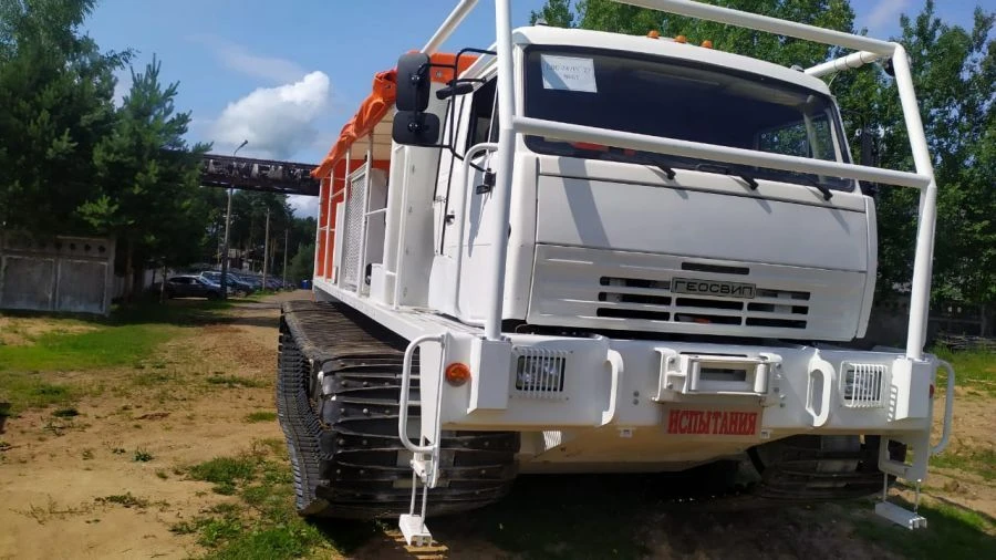 Seismic Signal Source SVS-30-M1 with YAMZ-7511.10-06 Engine