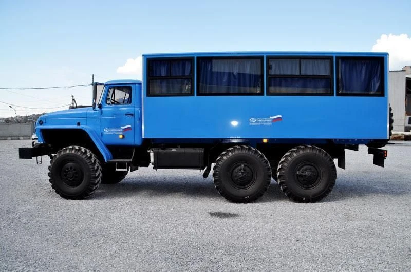 Special Purpose Bus UZST06 Model 5861-36 for Passenger Transport