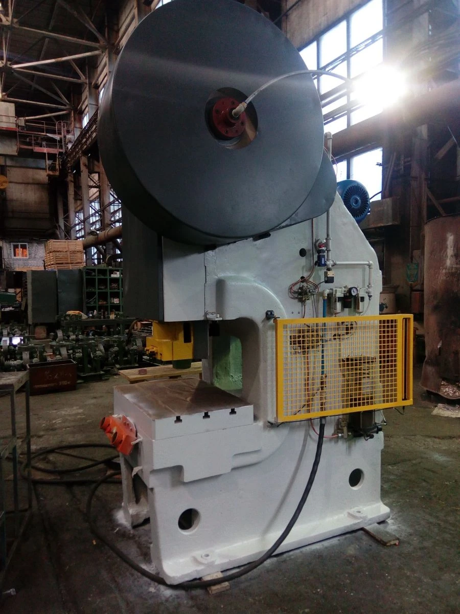Open Single Crank Mechanical Press K2130 for Punching and Stamping