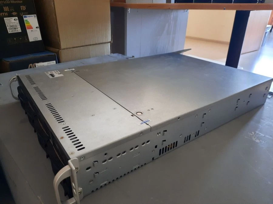 Data Processing Server for Storage System RAMÉK-033-001.05