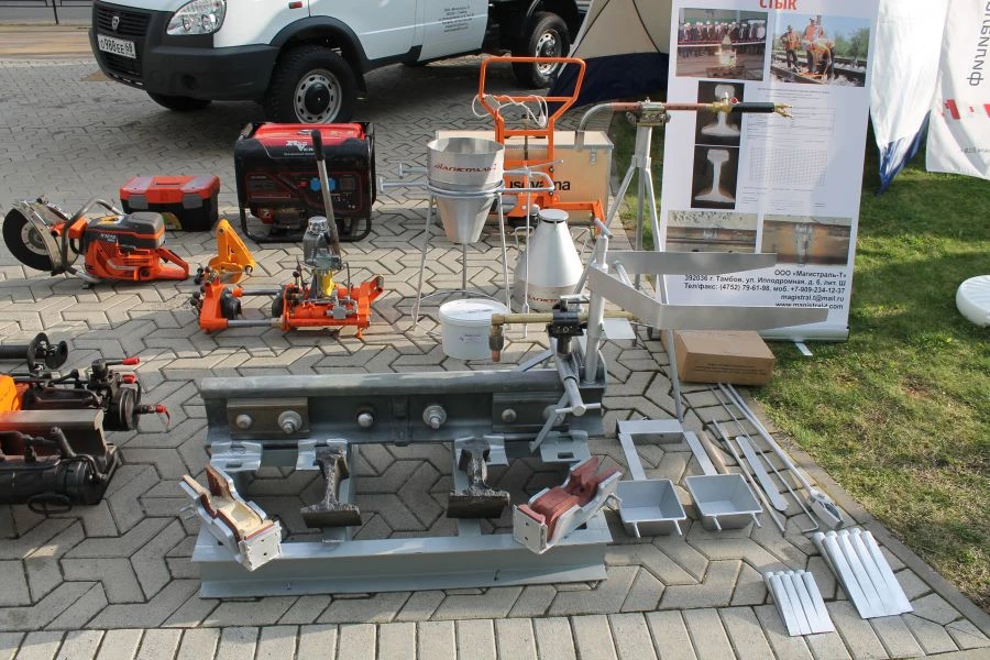 Rail Welding System for Thermite Welding of All Rail Types